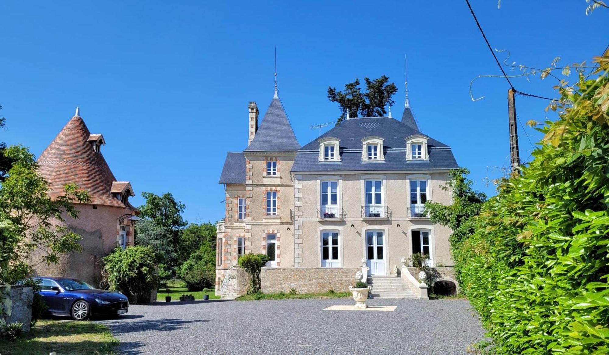 Villa Saint Pierre La Trimouille Esterno foto